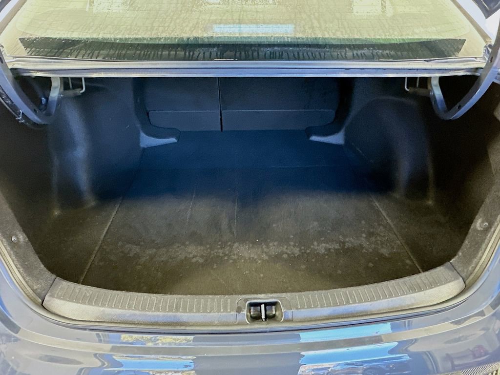 Used 2024 Toyota Corolla LE image 25