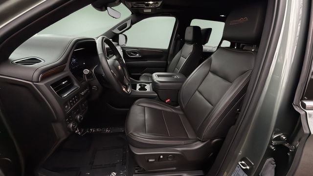 Used 2024 Chevrolet Tahoe High Country image 18