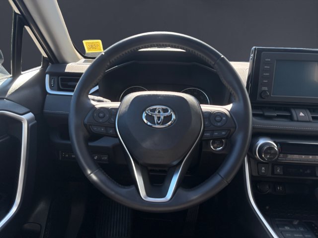 Used 2019 Toyota RAV4 XLE w/ Convenience Package AWD/4WD image 12