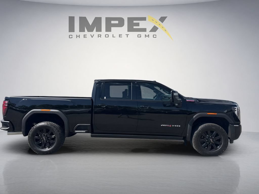 Used 2026 GMC Sierra 2500 AT4 w/ AT4 Premium Plus Package AWD/4WD image 6