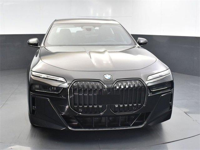New 2024 BMW 760i xDrive w/ Executive Package image 30