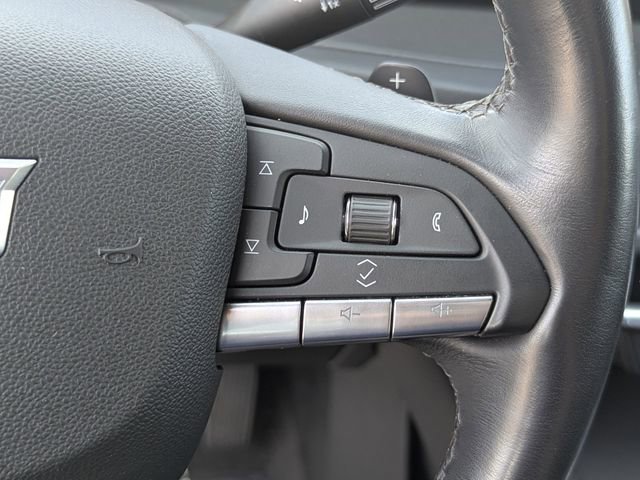 Used 2024 Cadillac XT4 Premium Luxury image 32