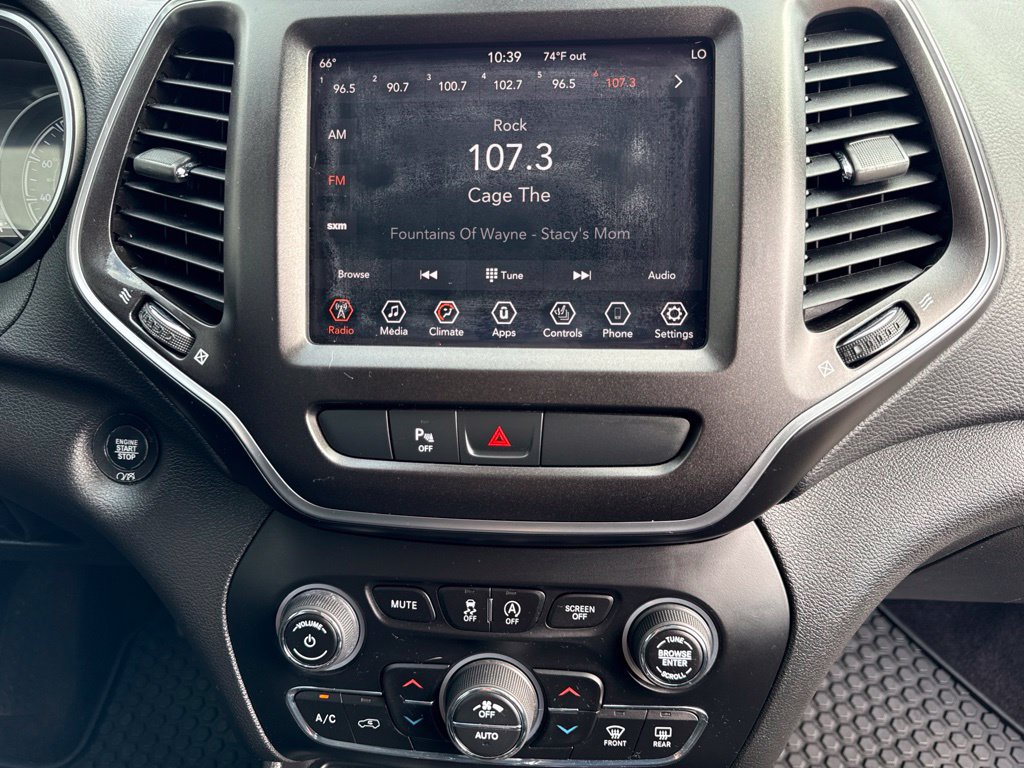 Used 2019 Jeep Cherokee Trailhawk w/ Cold Weather Group AWD/4WD image 30