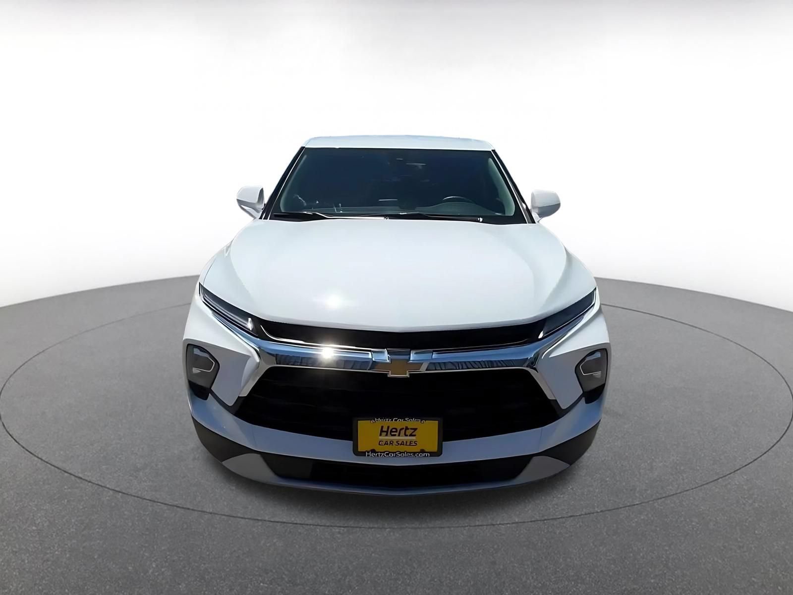 Used 2026 Chevrolet Blazer LT FWD image 4