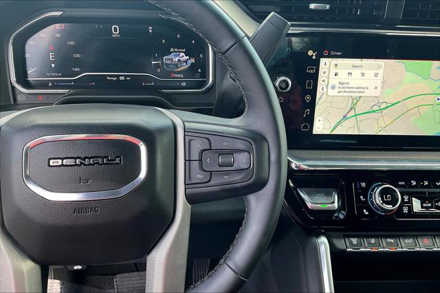 Used 2024 GMC Sierra 2500 Denali image 12