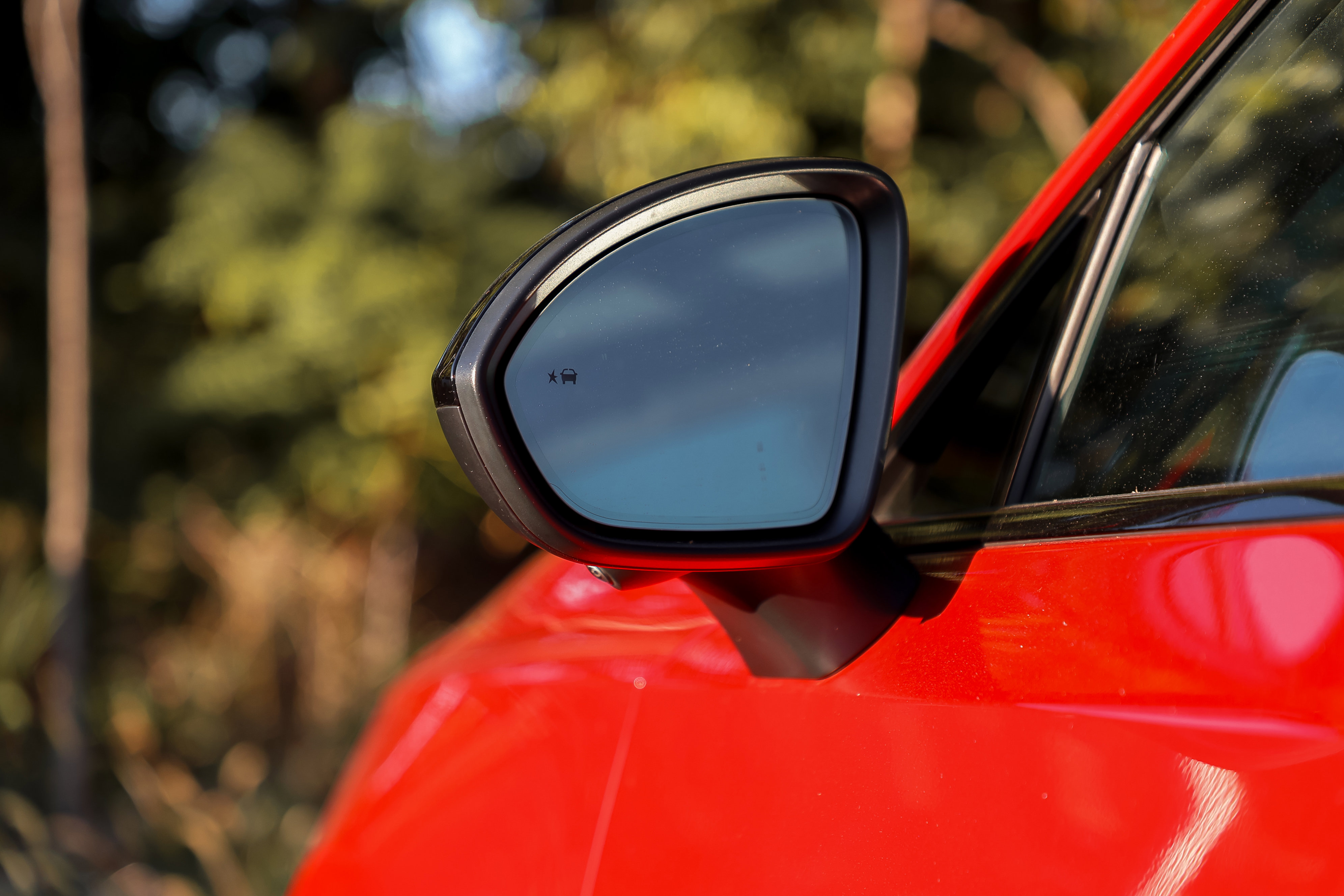 New 2025 Buick Envision Sport Touring image 9