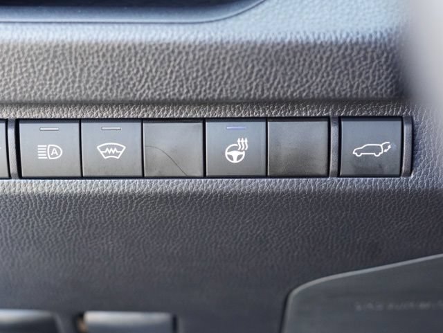Used 2025 Toyota RAV4 XLE Premium w/ Weather Package FWD image 20