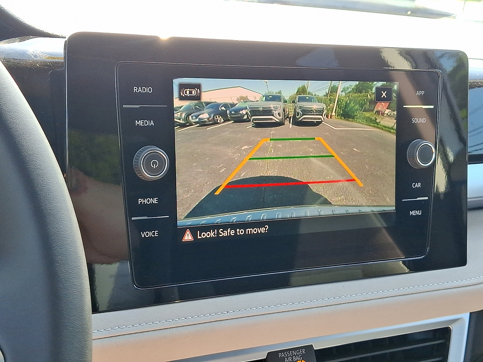 New 2025 Volkswagen Taos SE AWD/4WD image 14