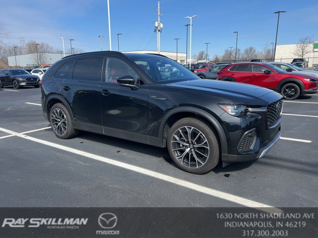 Used 2025 MAZDA CX-70 Plug-In Hybrid w/ Premium Plus AWD/4WD image 2
