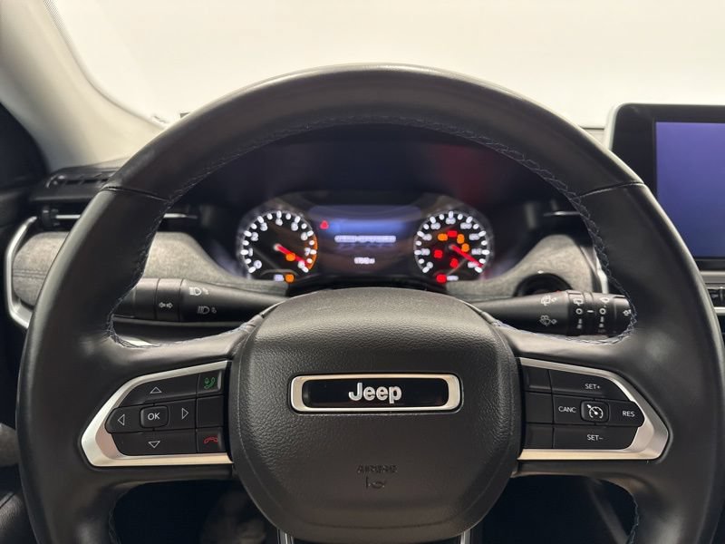 Used 2022 Jeep Compass Latitude w/ Convenience Group AWD/4WD image 23