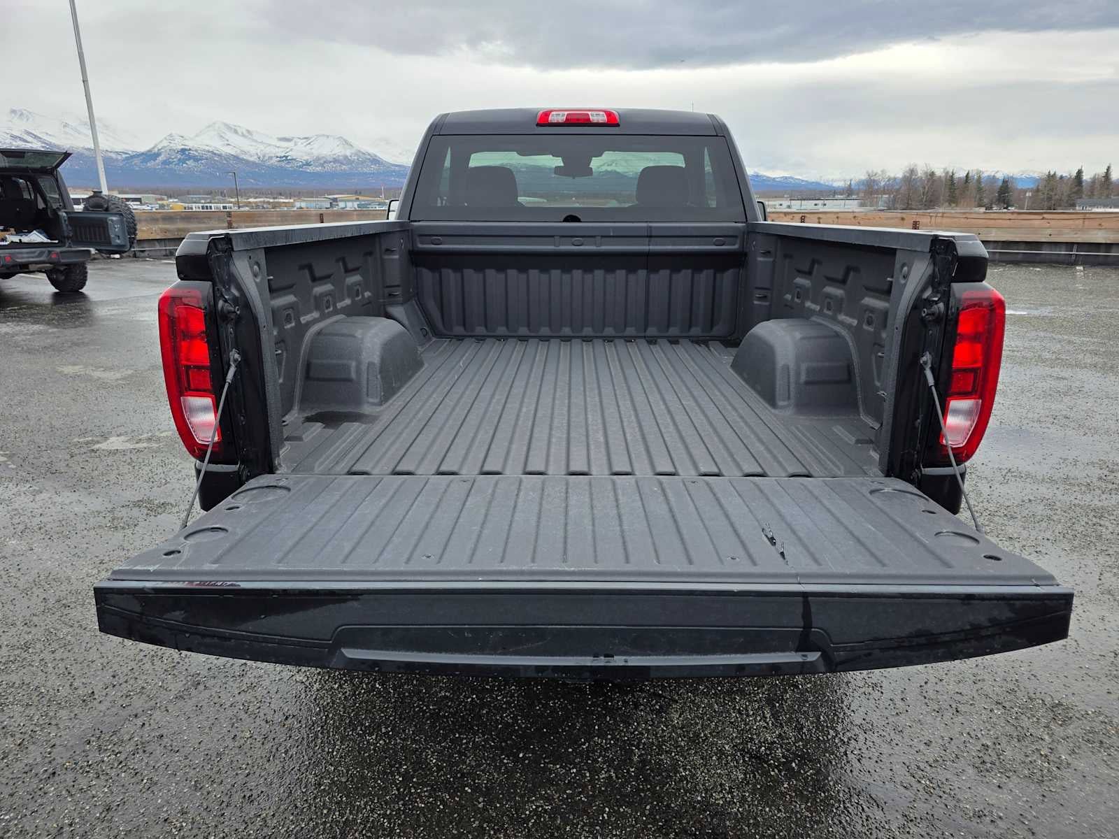 Certified 2025 GMC Sierra 1500 Pro w/ Pro Value Package AWD/4WD image 13