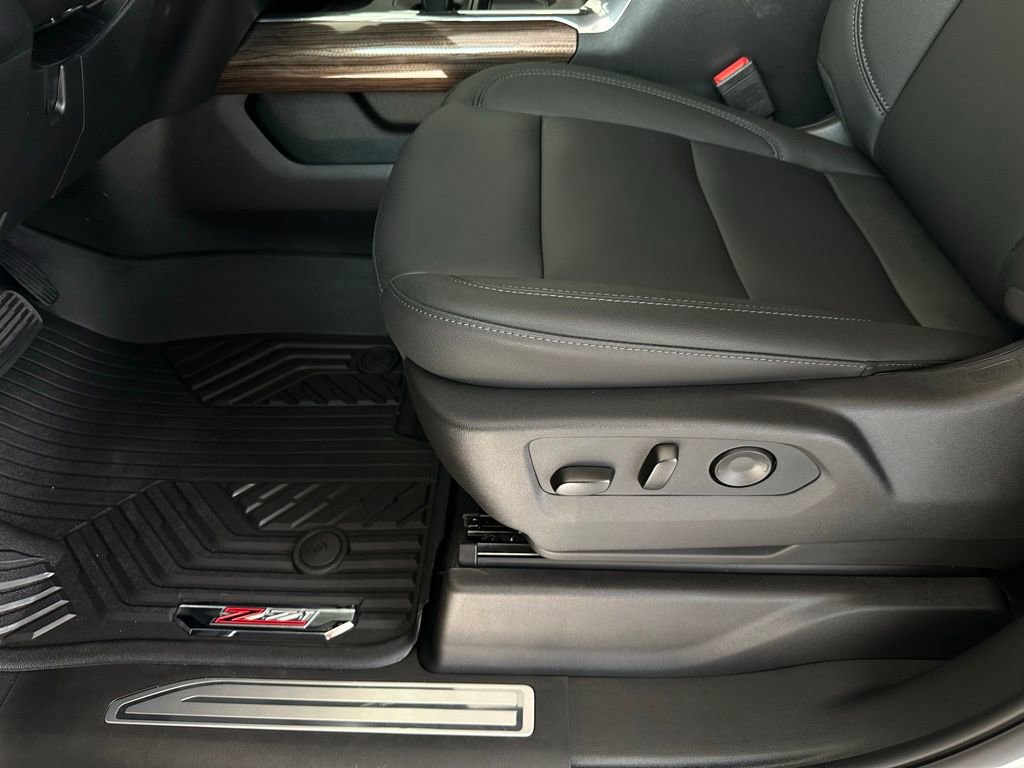 New 2026 Chevrolet Silverado 1500 LT AWD/4WD image 11