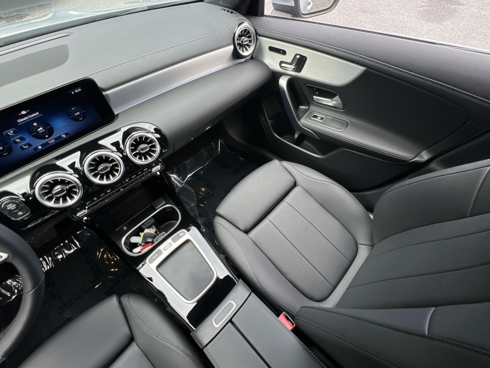 Certified 2026 Mercedes-Benz CLA 250 4MATIC image 14