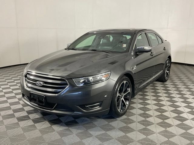 Used 2015 Ford Taurus Limited w/ Equipment Group 301A AWD/4WD image 1