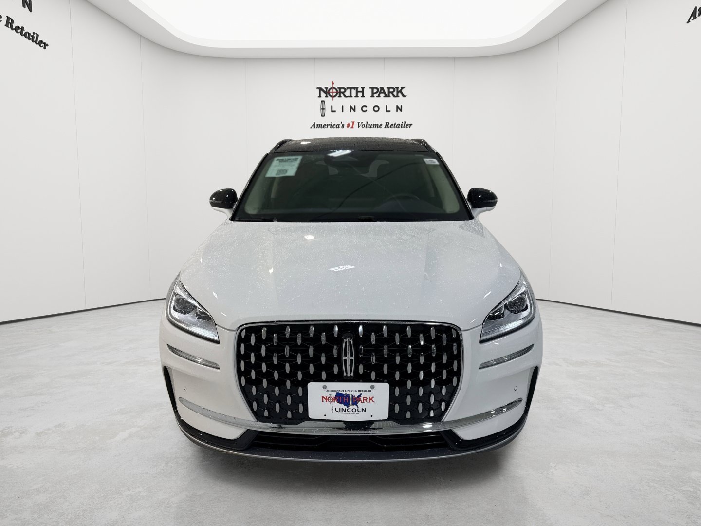 New 2026 Lincoln Corsair Reserve FWD image 32