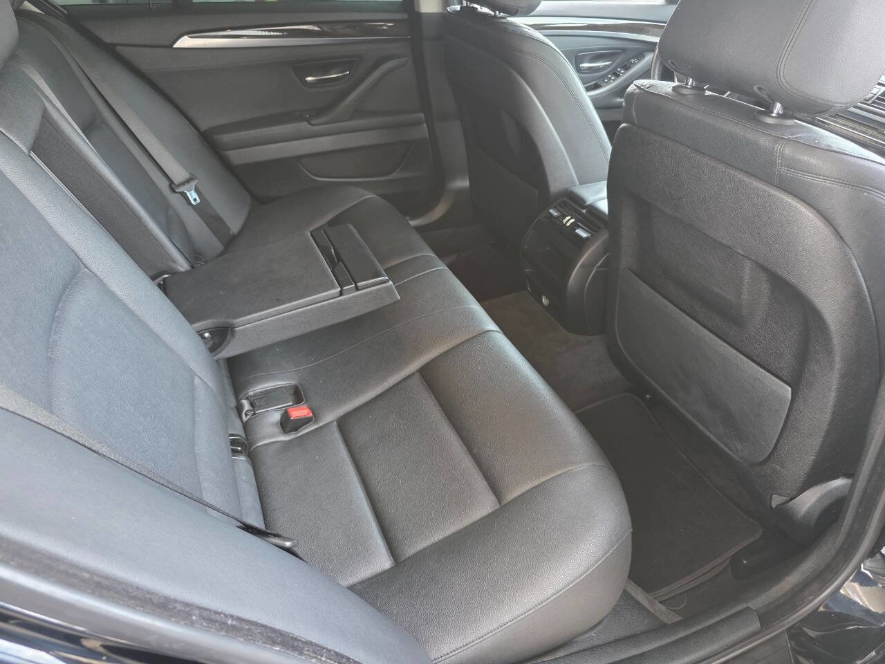 Used 2016 BMW 528i Sedan RWD image 26