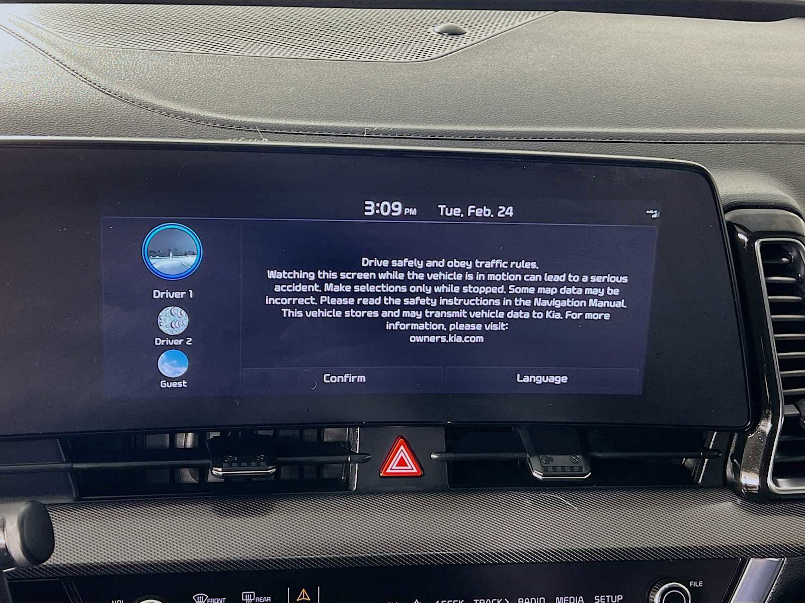 Used 2023 Kia Sportage SX image 14