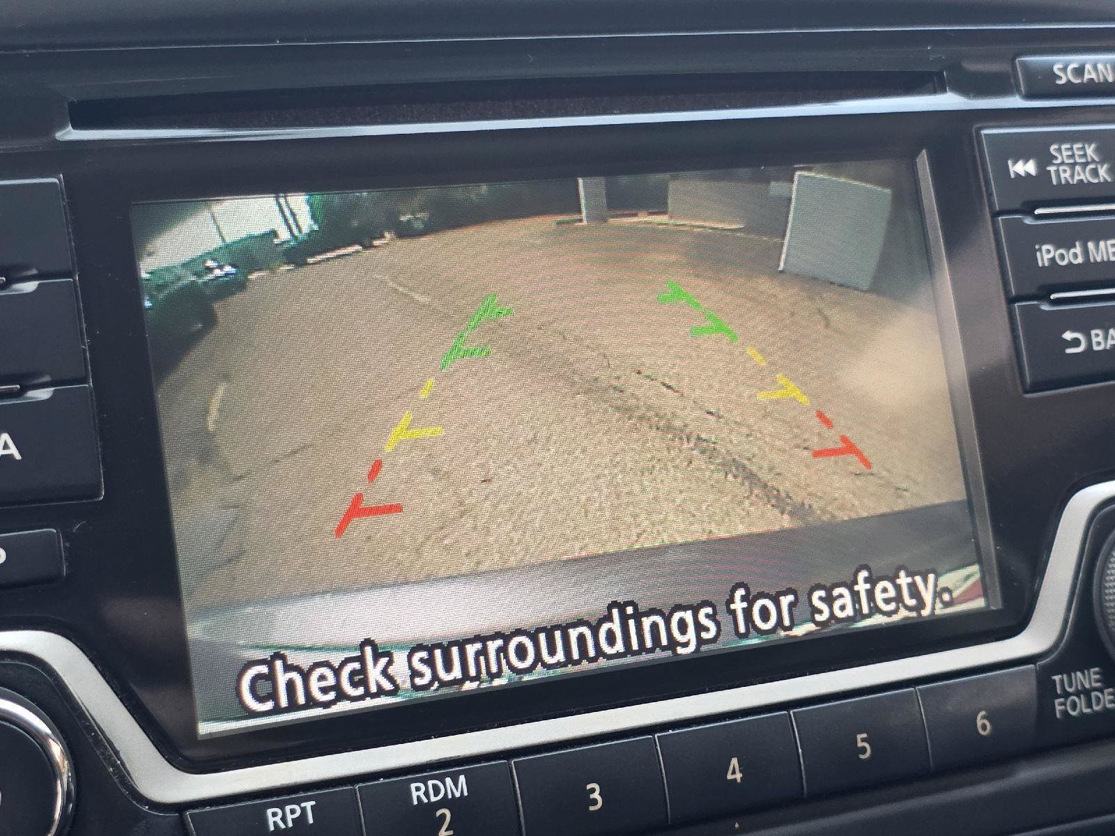 Used 2017 Nissan Juke S FWD image 19