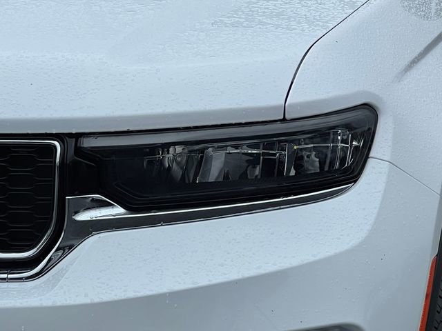 Certified 2023 Jeep Grand Cherokee Limited image 46