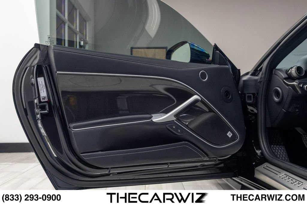 Used 2014 Ferrari F12 Berlinetta RWD image 41