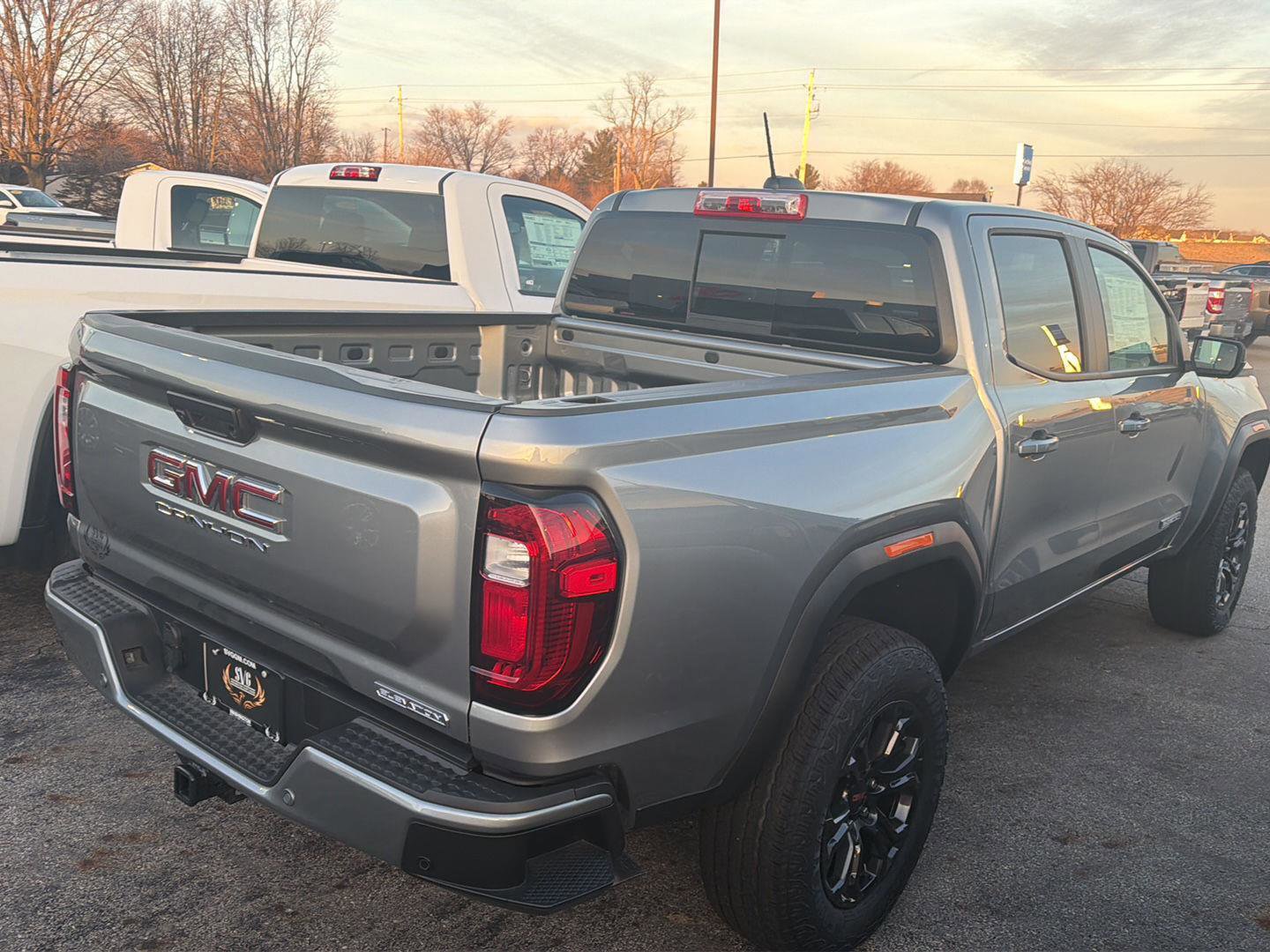New 2025 GMC Canyon Elevation w/ Convenience Package image 10