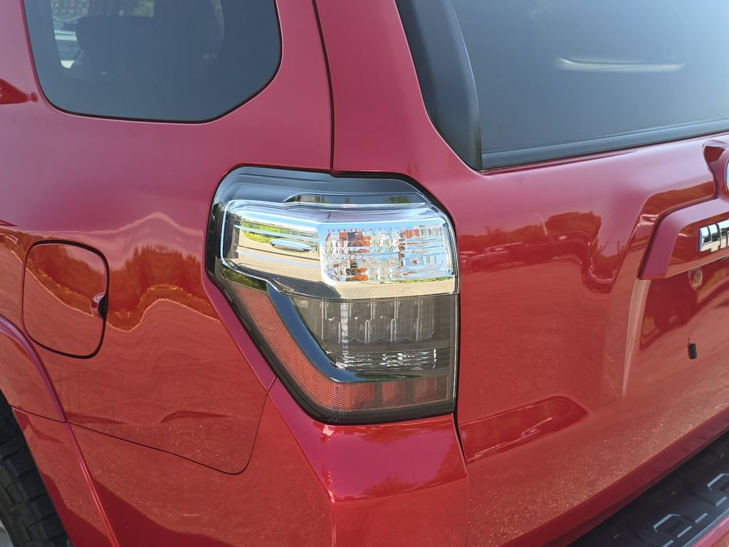 Certified 2019 Toyota 4Runner SR5 Premium AWD/4WD image 39