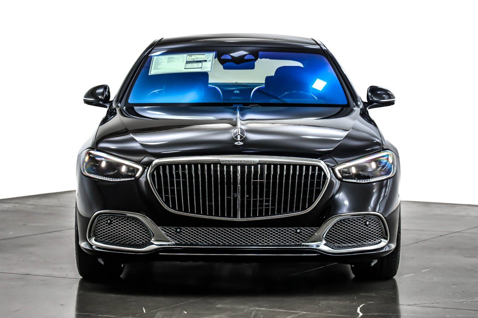 New 2026 Mercedes-Benz Maybach S 680 4MATIC image 2