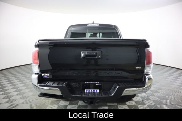 Used 2023 Toyota Tacoma TRD Off-Road AWD/4WD image 5