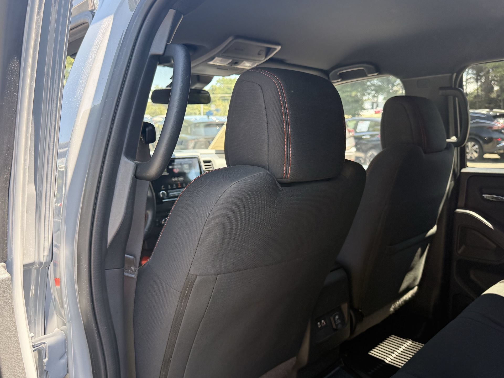 Certified 2023 Nissan Frontier PRO-4X w/ Pro Convenience Package AWD/4WD image 22