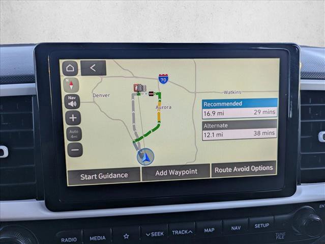 Used 2022 Hyundai Venue Limited image 13