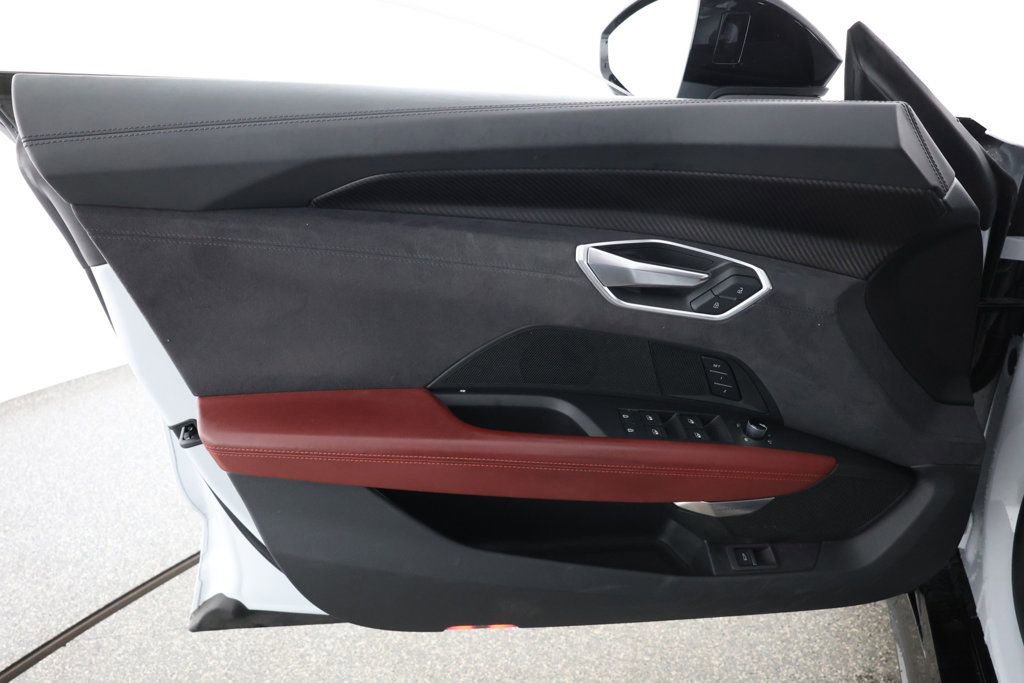 Used 2024 Audi e-tron GT Prestige w/ Prestige Package image 10