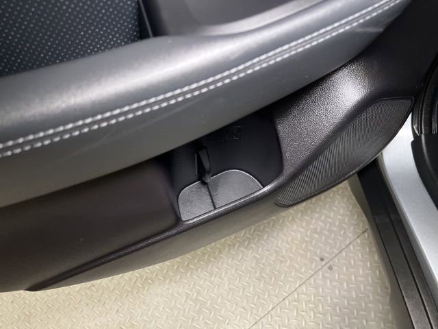 Used 2017 Subaru Outback 2.5i Limited image 61