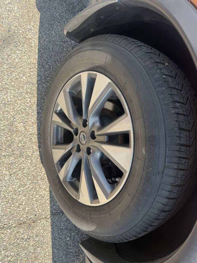 Used 2016 Nissan Murano S w/ Navigation Package image 14