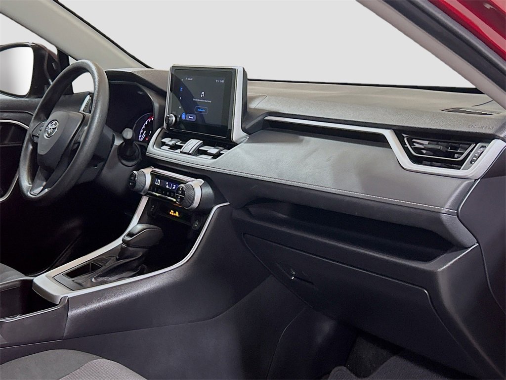 Used 2024 Toyota RAV4 XLE image 26