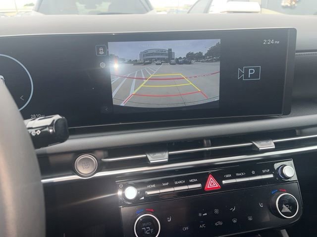 Used 2025 Hyundai Santa Cruz SEL AWD/4WD image 12