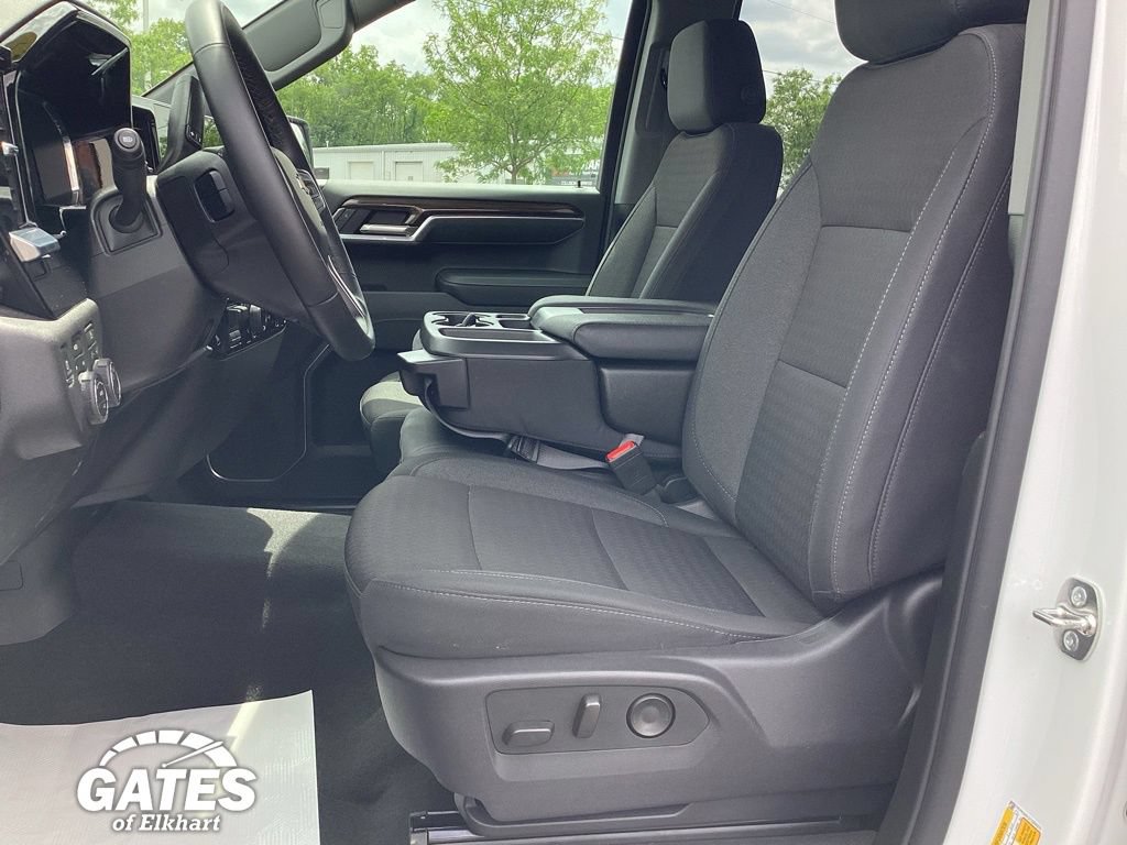 Used 2026 Chevrolet Silverado 1500 LT AWD/4WD image 13
