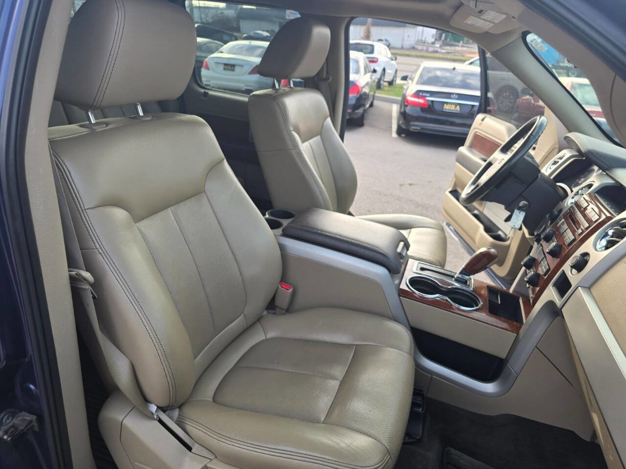 Used 2009 Ford F150 Lariat image 34