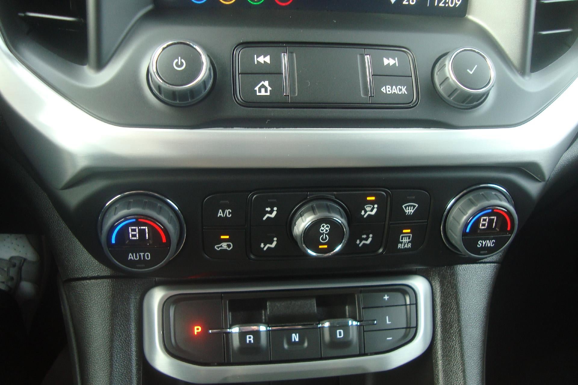 Used 2023 GMC Acadia SLE w/ Driver Convenience Package AWD/4WD image 15
