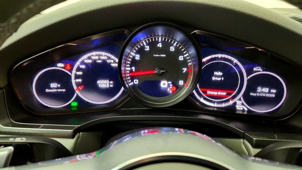 Used 2019 Porsche Cayenne S w/ Premium Plus Package AWD/4WD image 15