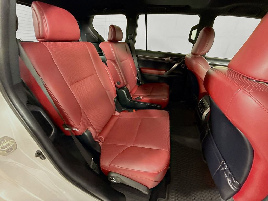 Certified 2023 Lexus GX 460 Luxury w/ Sport Design Package image 29