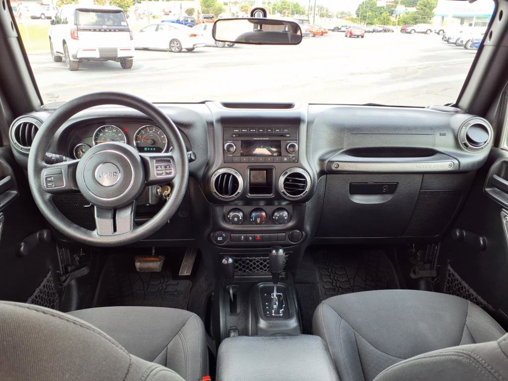 Used 2017 Jeep Wrangler Unlimited Sport image 24