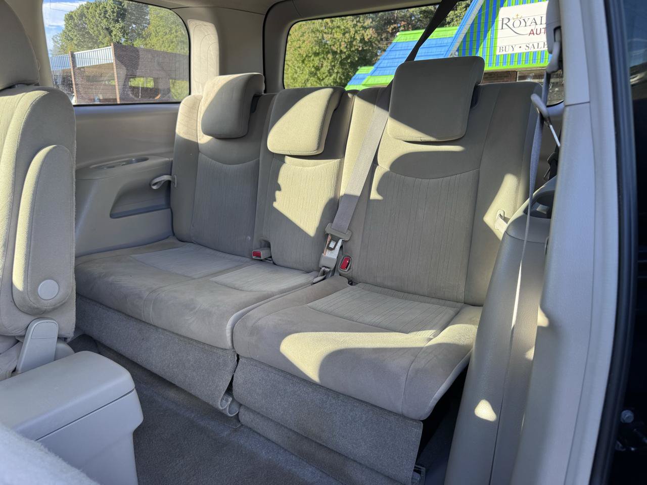 Used 2017 Nissan Quest SV FWD image 12