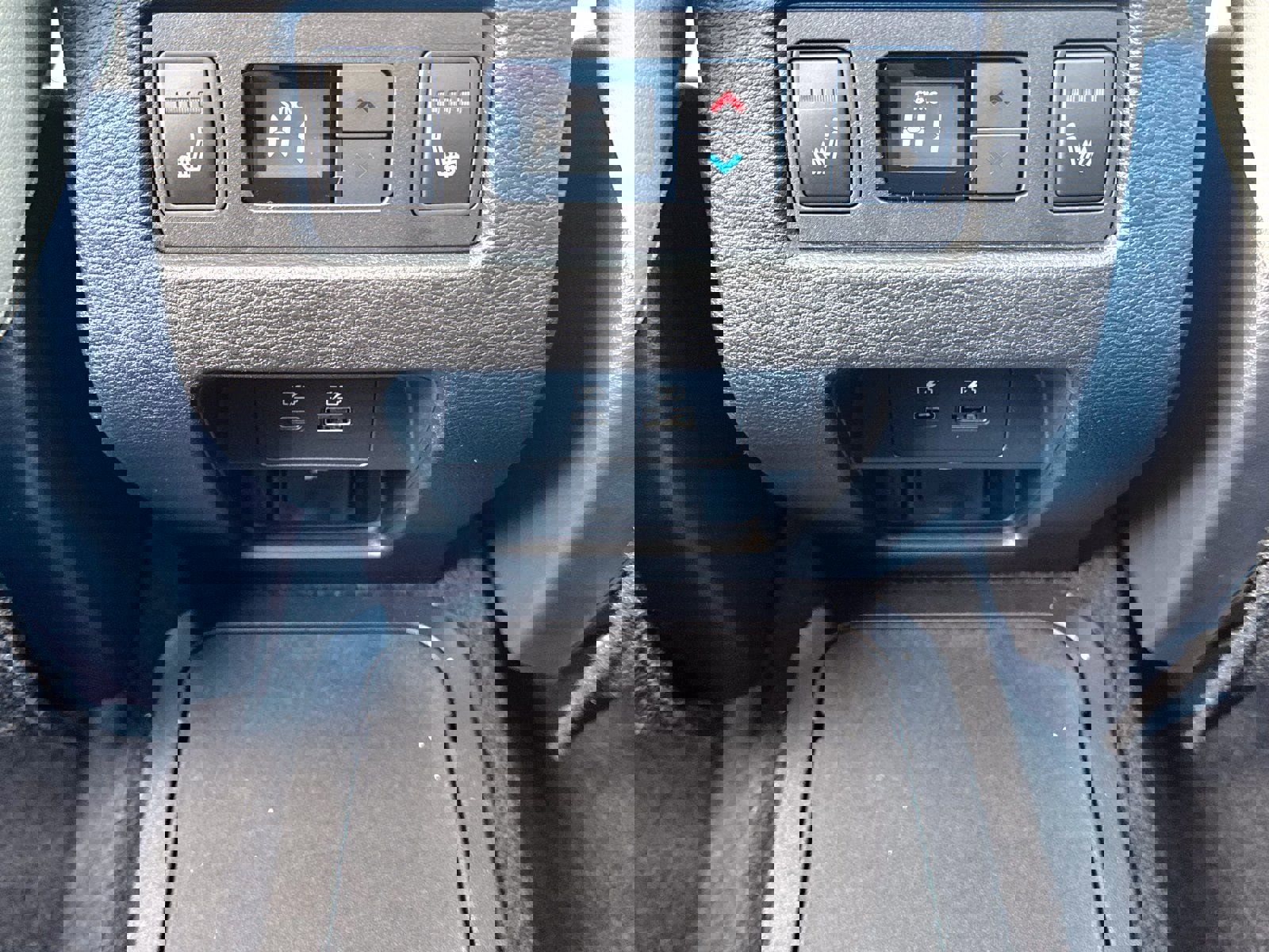 New 2025 Mitsubishi Outlander SEL image 26