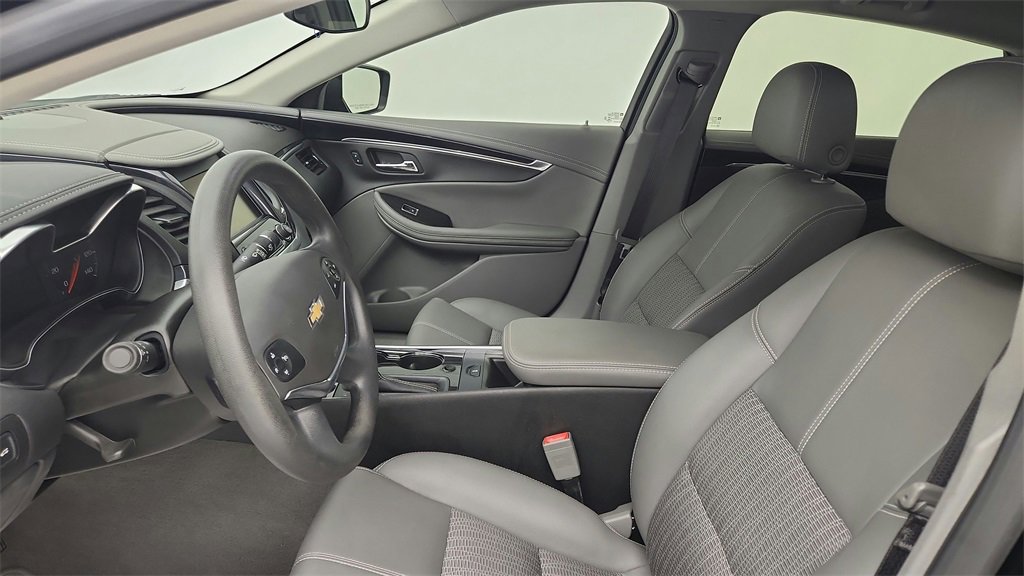 Used 2019 Chevrolet Impala LS image 17