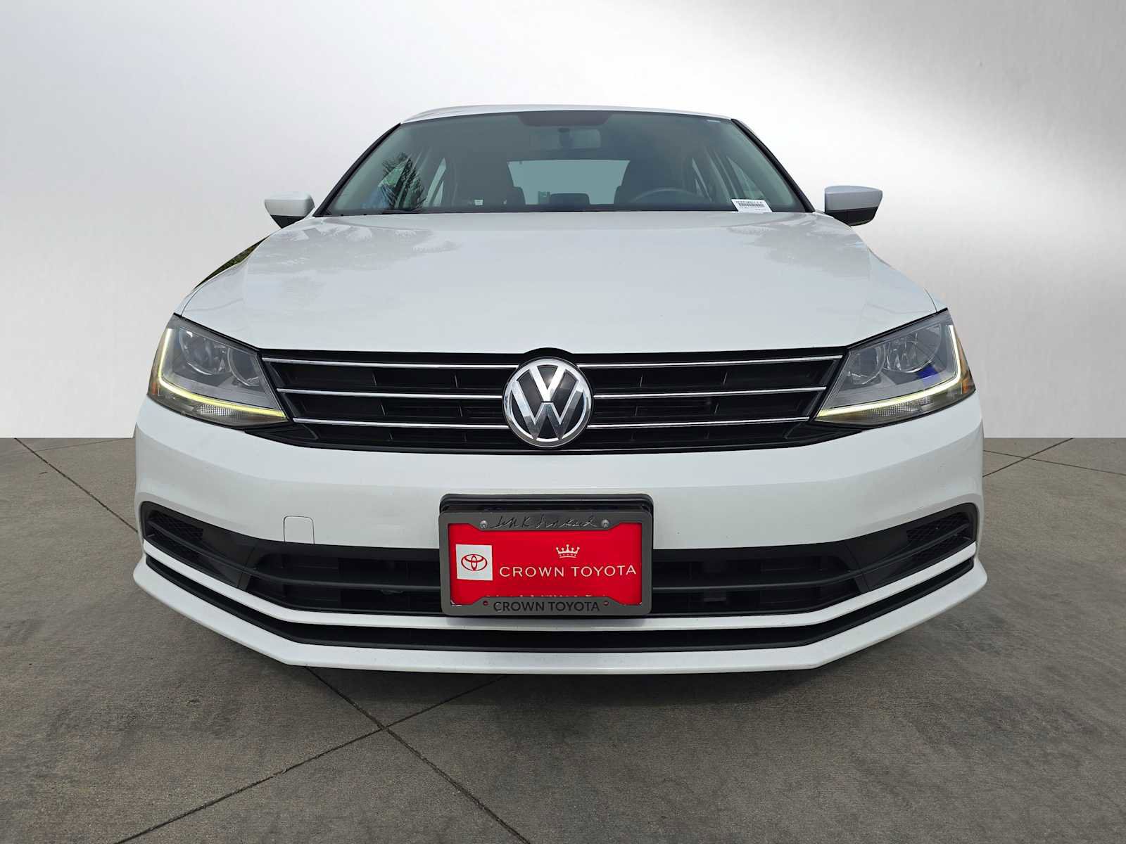 Used 2017 Volkswagen Jetta S image 8