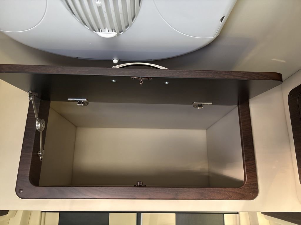 Used 2022 Mercedes-Benz Sprinter 2500 image 54