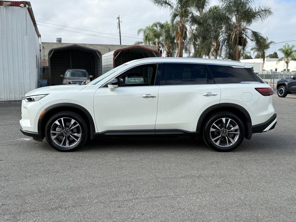 Used 2025 INFINITI QX60 Luxe w/ Lighting Package (N94) image 7