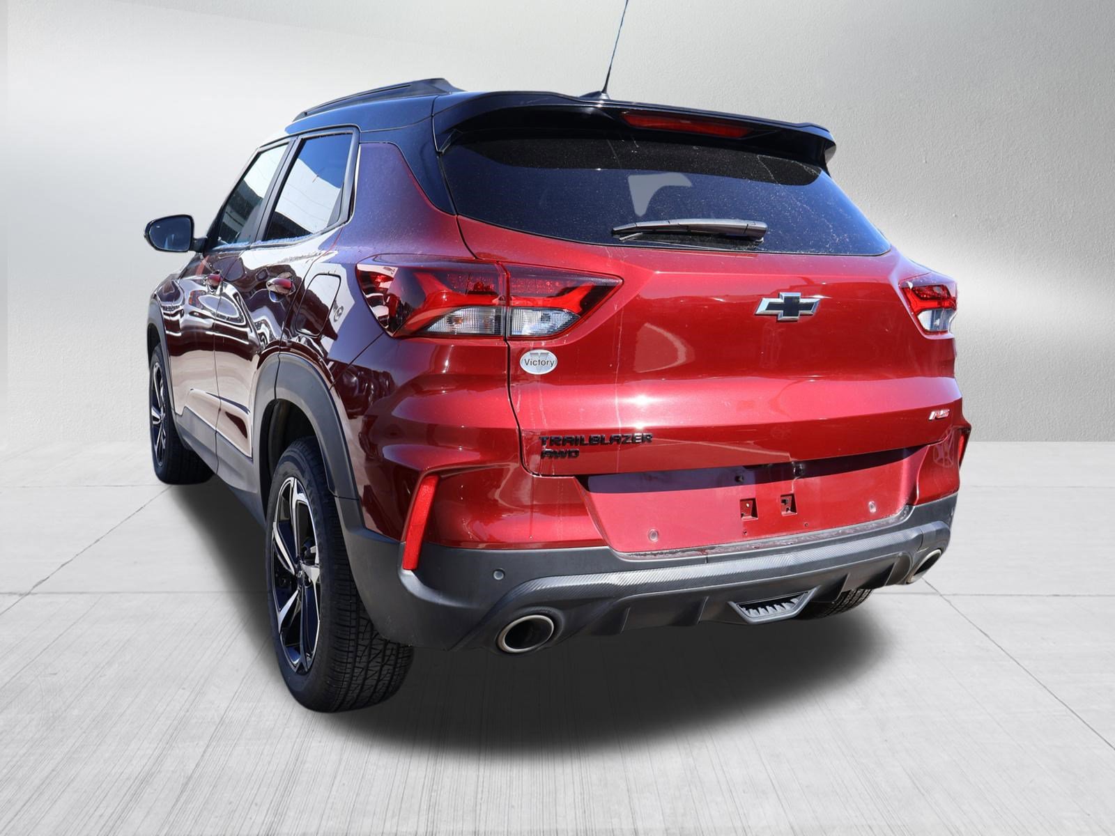 Used 2022 Chevrolet TrailBlazer RS w/ Sun and Liftgate Package image 4