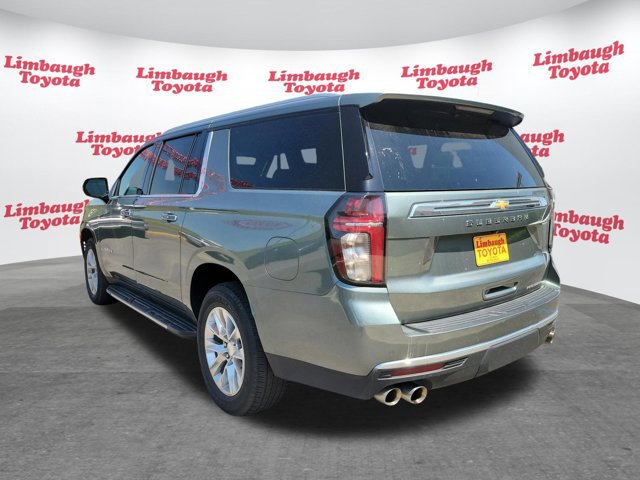 Used 2023 Chevrolet Suburban Premier RWD image 29