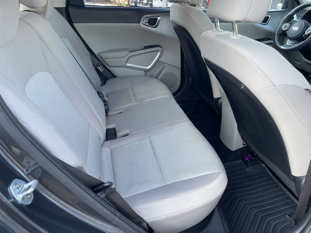 Used 2020 Kia Soul LX FWD image 22